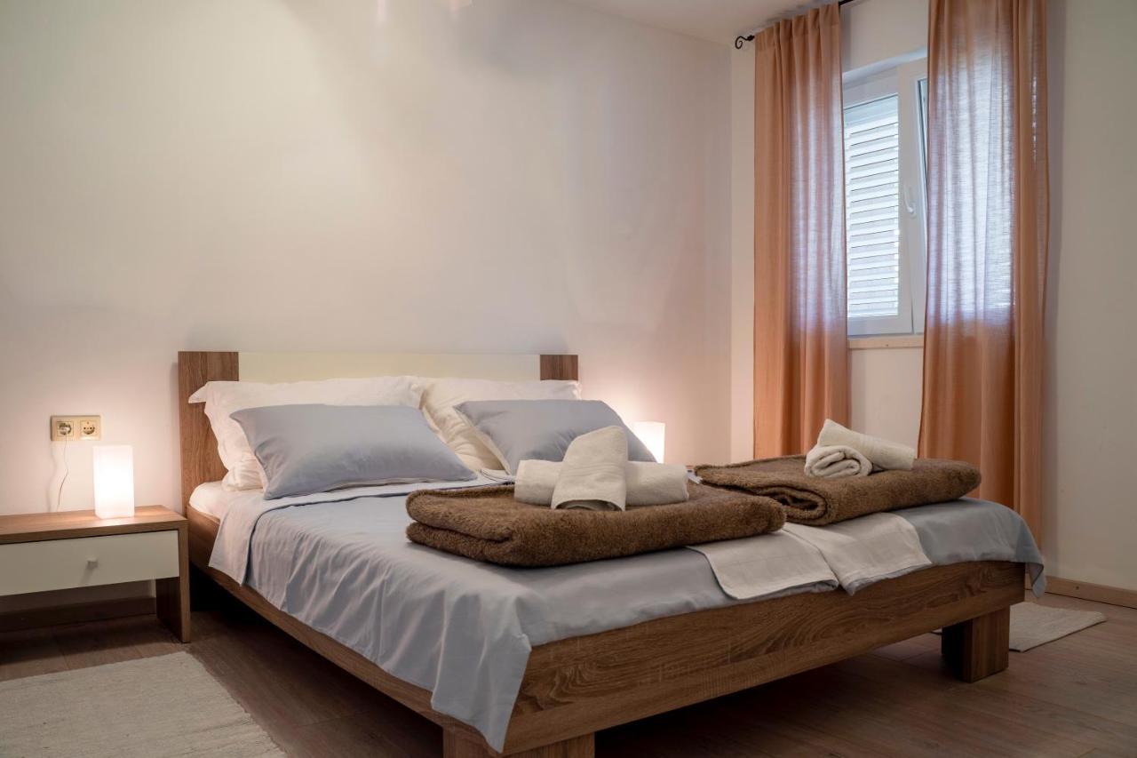 לומבארדה House Fidulic - Apartment The Lavender מראה חיצוני תמונה